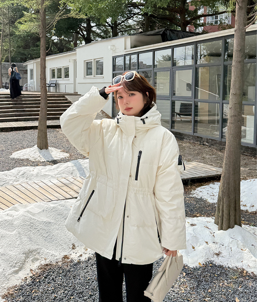 大きいサイズ レディース フード付きロゴ刺繍ワッペンミドル丈ダックダウンジャケット LL 3L