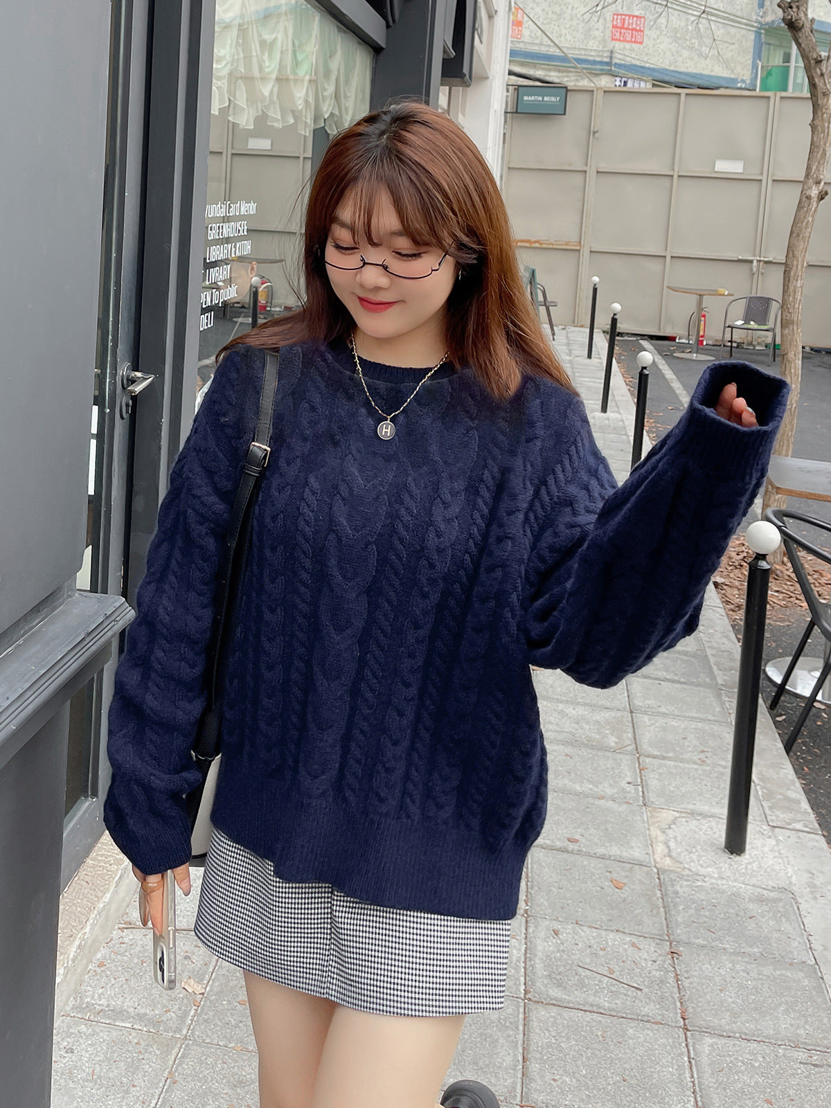 大きいサイズ レディース ラウンドネックケーブル編みカレッジスタイルセーター LL 3L 4L